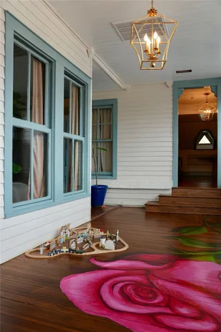 $670,000 | 409 East Morgan Avenue, Cuero, TX 77954