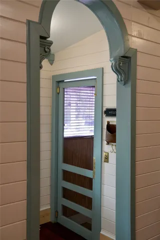 $670,000 | 409 East Morgan Avenue, Cuero, TX 77954