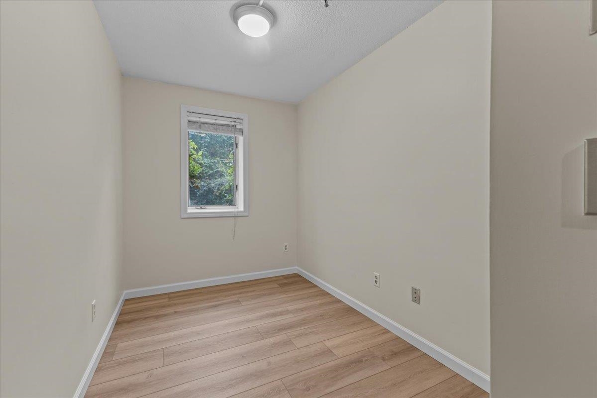 337 College Street, Unit 1 Burlington, VT 05401 - Photo 22 of 25