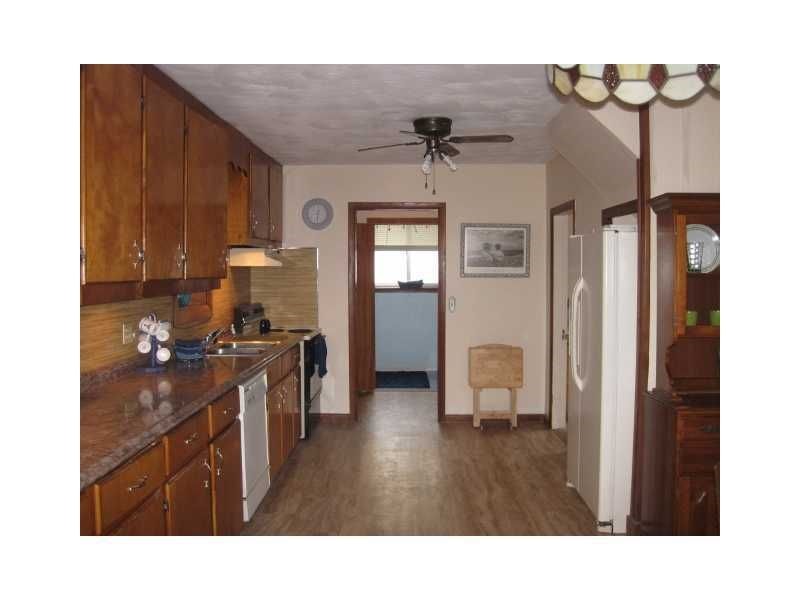 35 Treasure Road Narragansett, RI 02882 - Photo 8 of 26