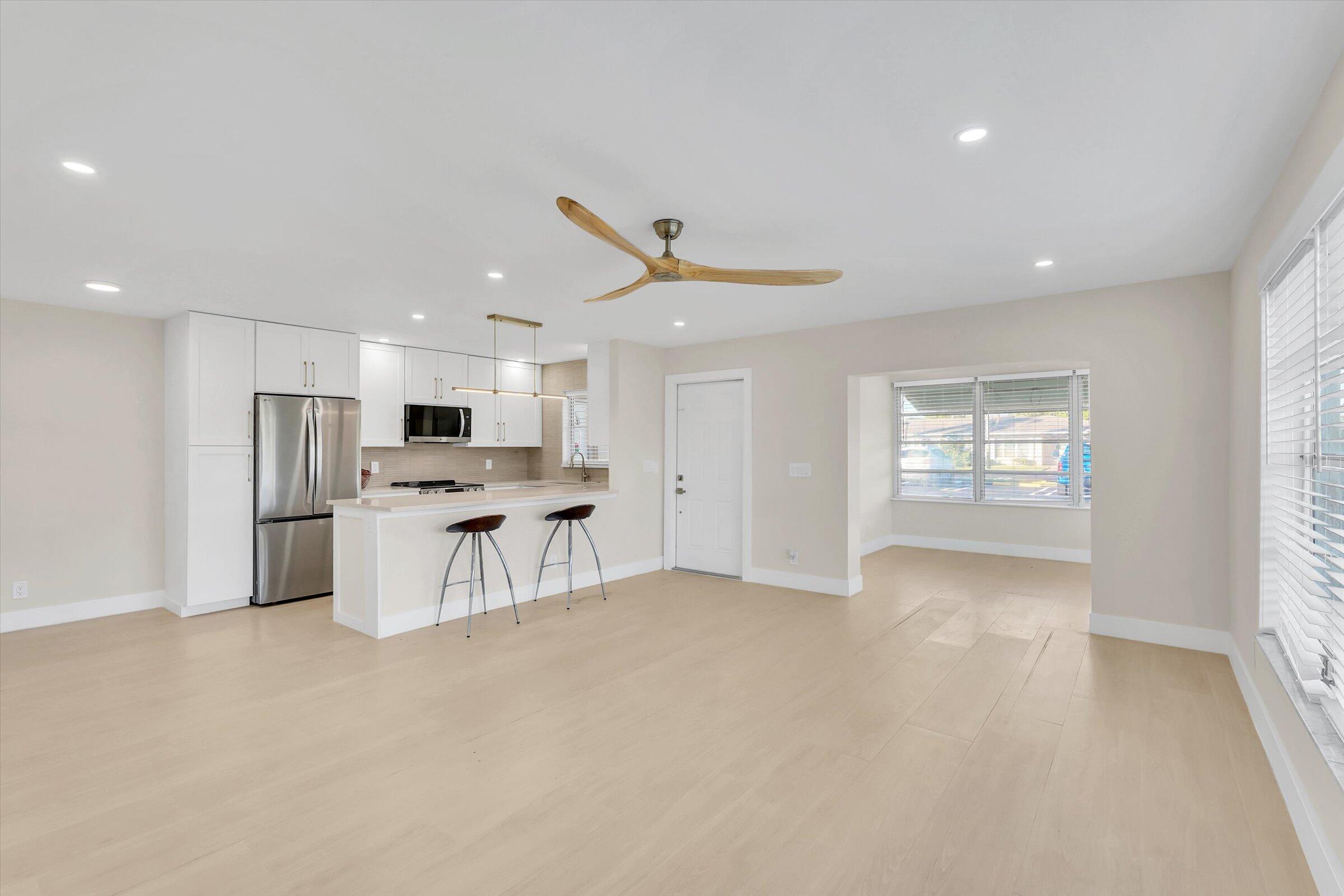 890 High Point Boulevard North, Unit A Delray Beach, FL 33445 - Photo 11 of 40 26-890 High Point Blvd N-26