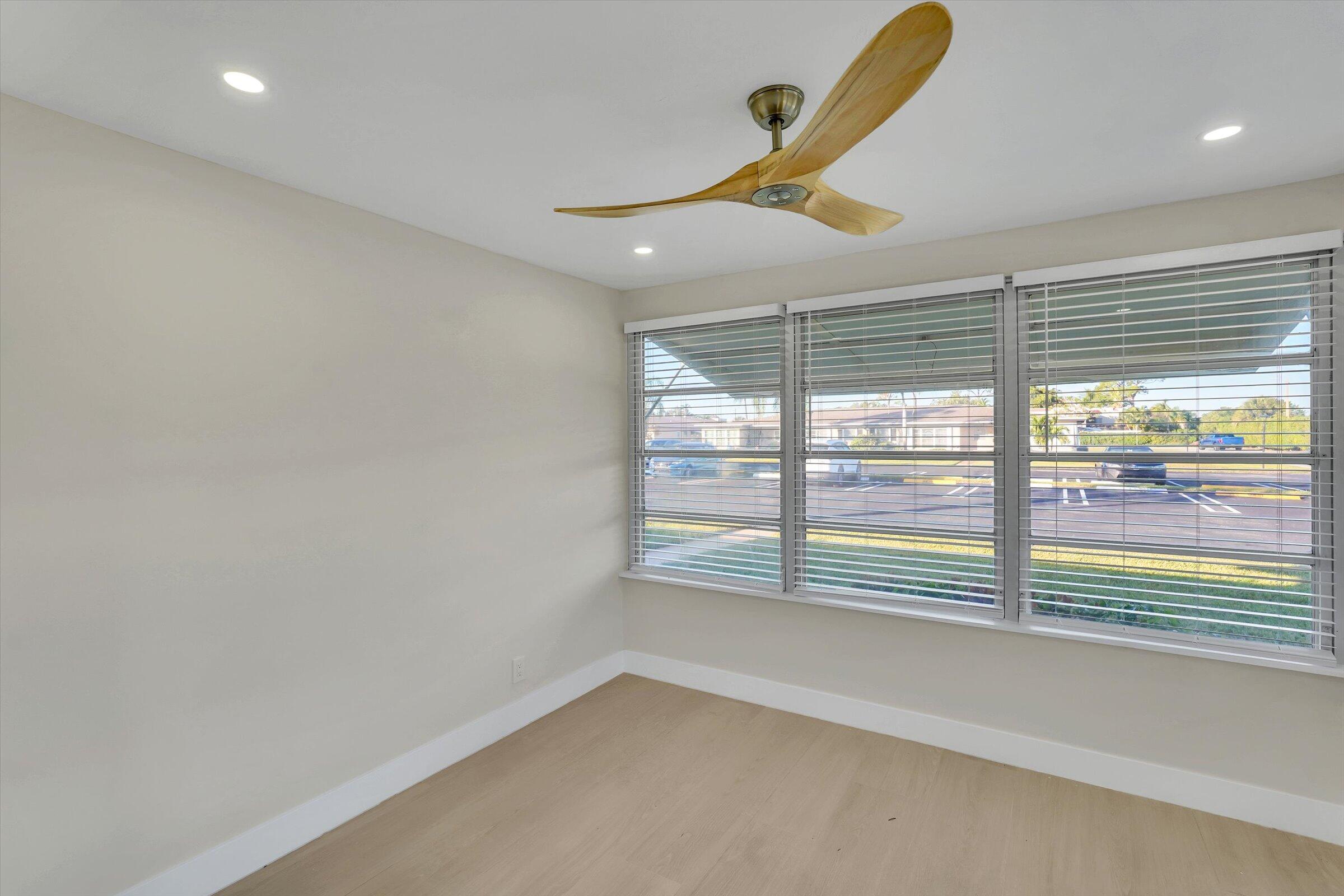 890 High Point Boulevard North, Unit A Delray Beach, FL 33445 - Photo 15 of 40 28-890 High Point Blvd N-28