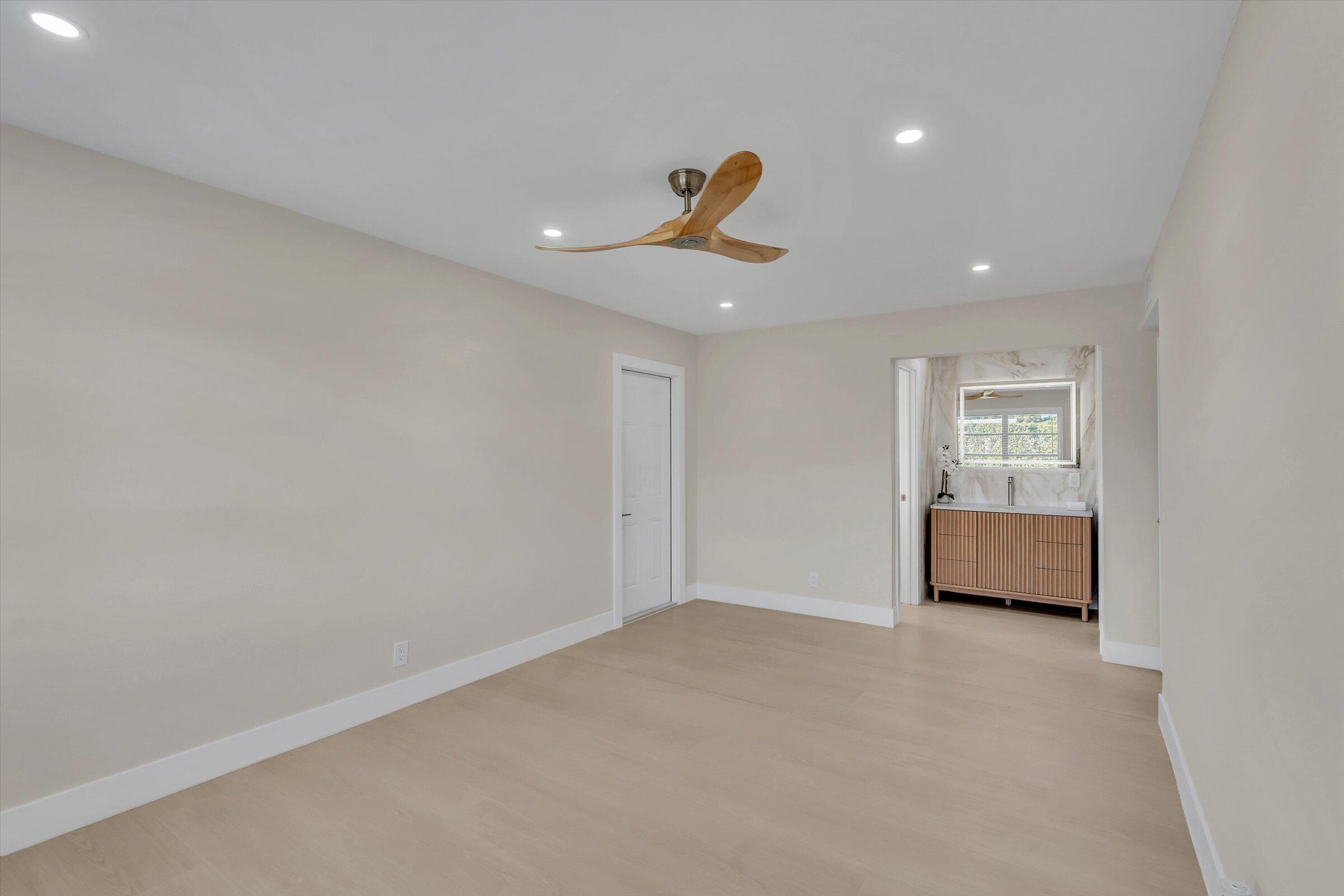 890 High Point Boulevard North, Unit A Delray Beach, FL 33445 - Photo 36 of 40 35-890 High Point Blvd N-35