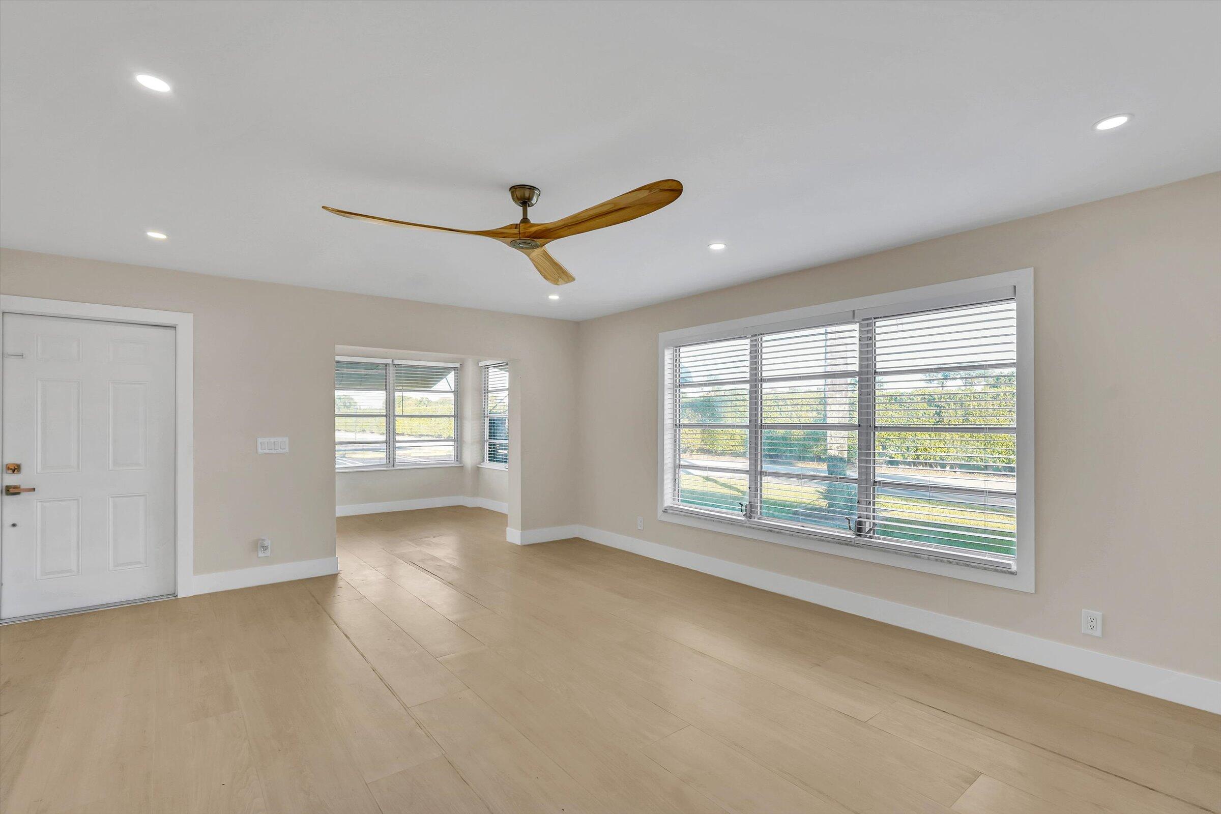 890 High Point Boulevard North, Unit A Delray Beach, FL 33445 - Photo 10 of 40 20-890 High Point Blvd N-20