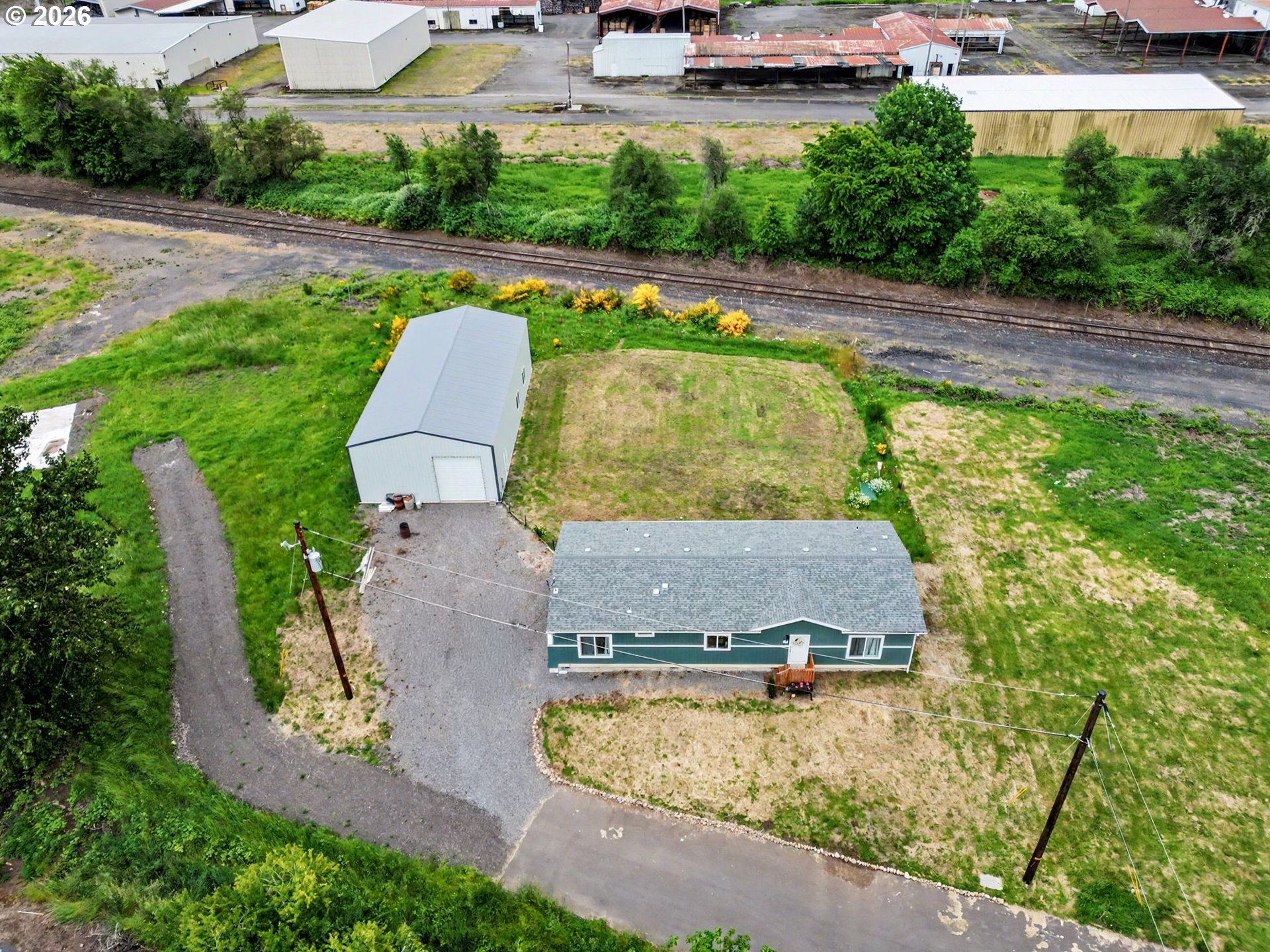178 19th Street Lyons, OR 97358 - Photo 3 of 28