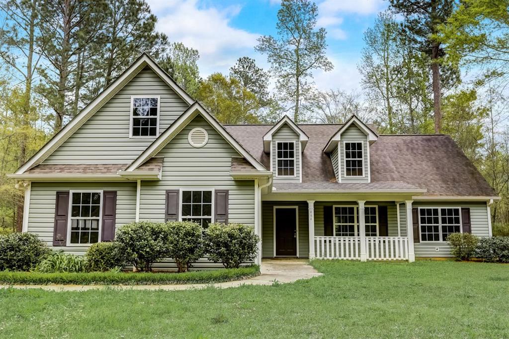 464 Patterson Road Griffin, GA 30223 - Photo 1 of 1 a front view of a house with a yard