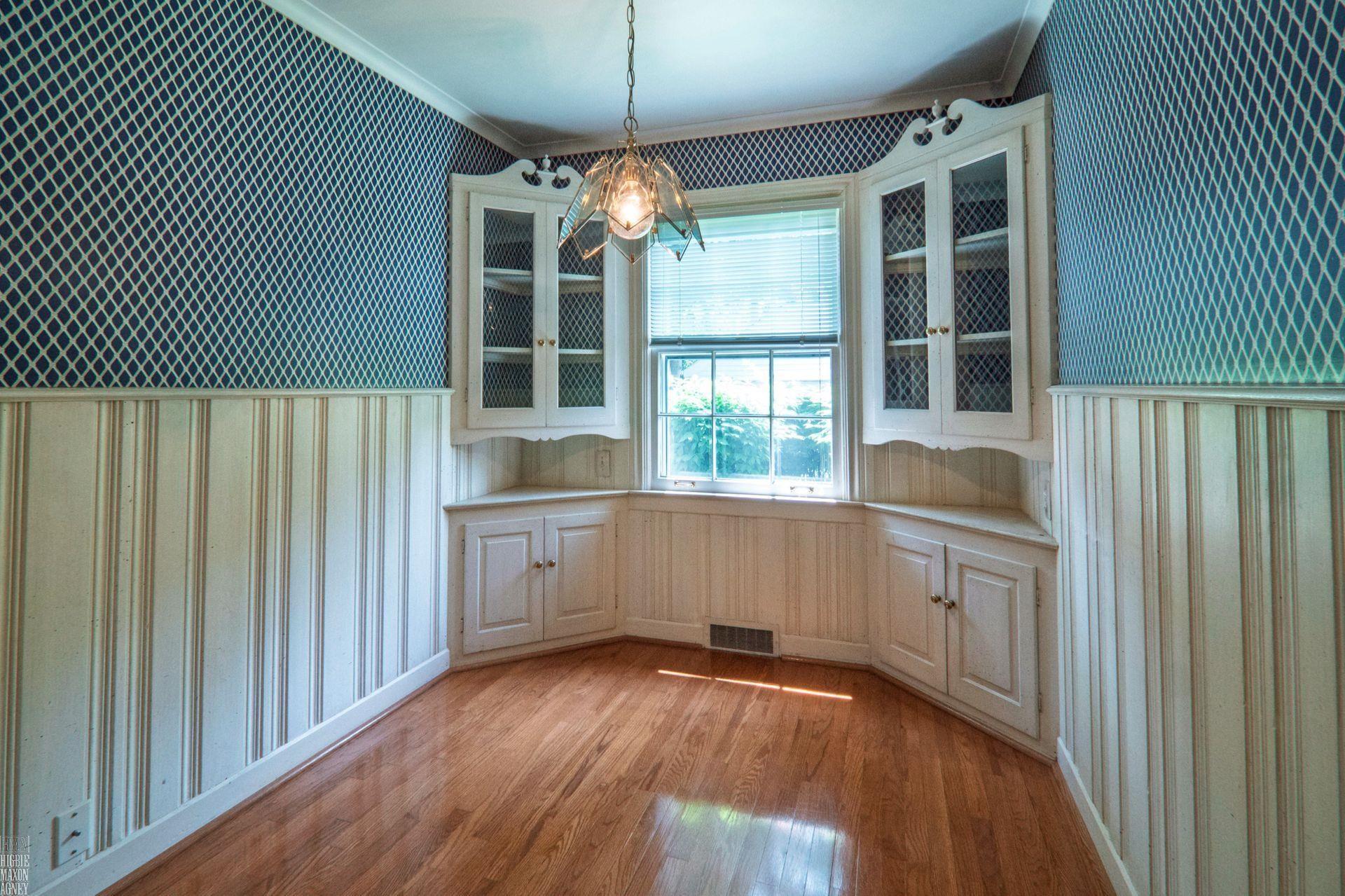 255 Merriweather Road Grosse Pointe Farms, MI 48236 - Photo 11 of 28