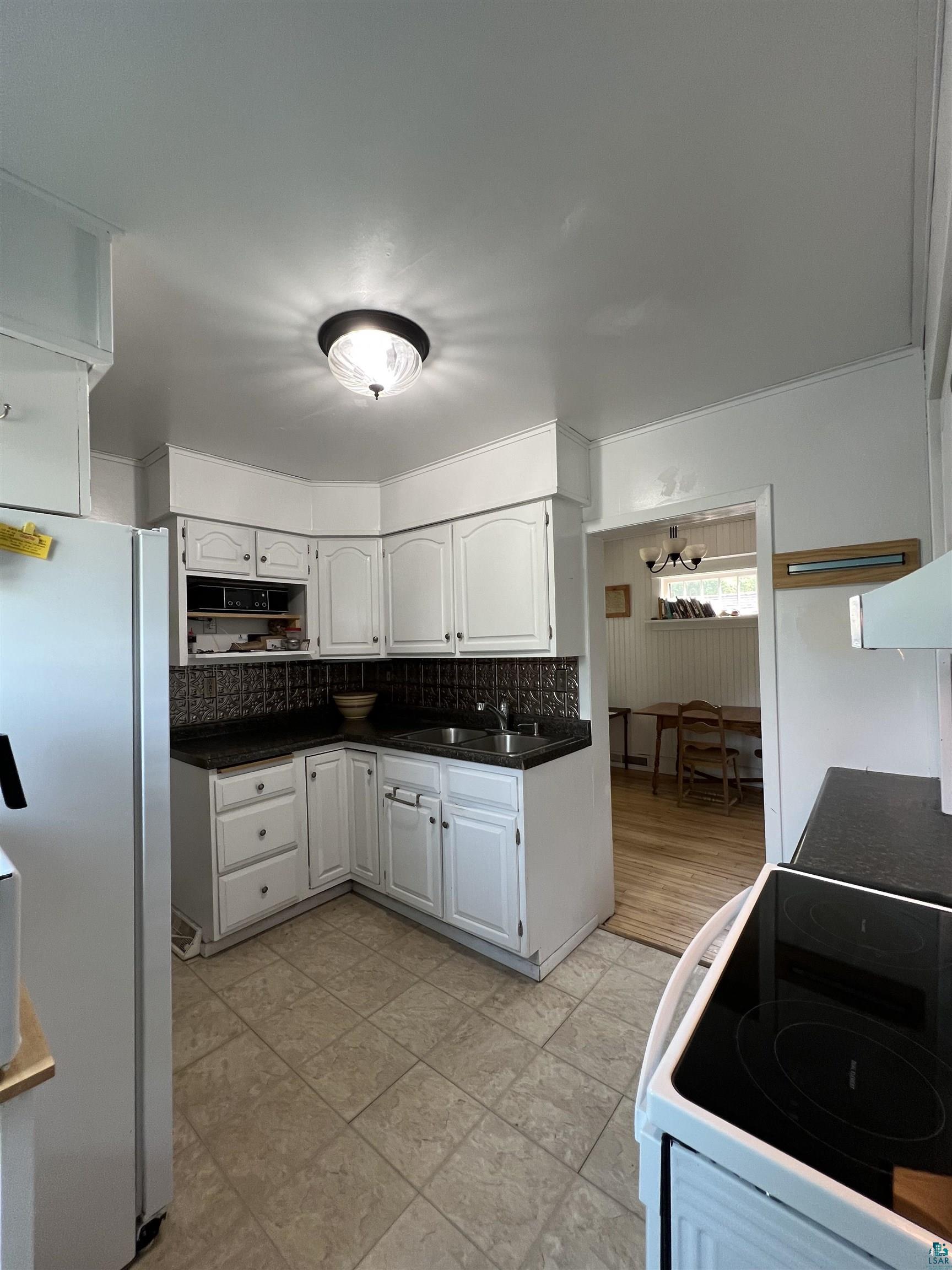 6512 Raleigh Street Duluth, MN 55807 - Photo 5 of 14 Gallery Image 5