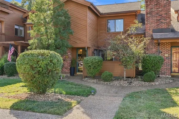 $279,900 | 103 Hemingway Lane, Unit B, Weldon Spring, MO 63304