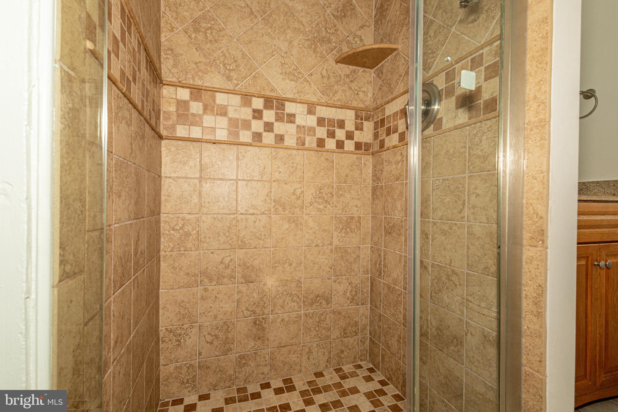 121 Rochelle Avenue Philadelphia, PA 19128 - Photo 34 of 82 Gallery Image 34