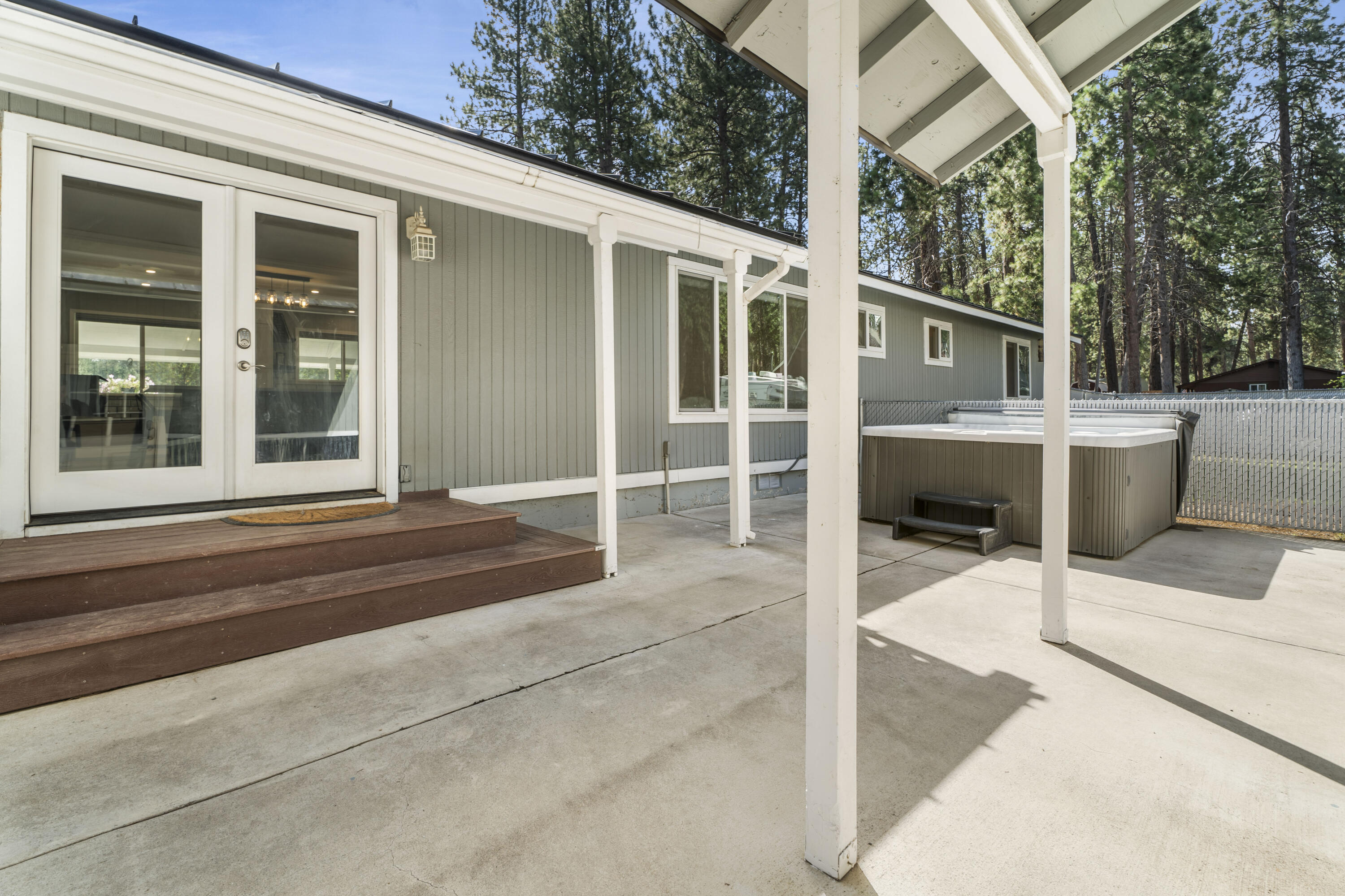 59773 Cheyenne Road Bend, OR 97702 - Photo 29 of 46 40-Exterior