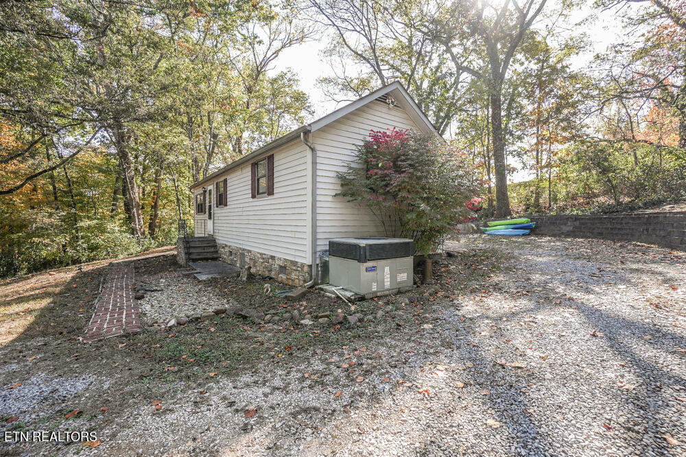 4014 Sevierville Road Maryville, TN 37804 - Photo 4 of 24 DSC03423