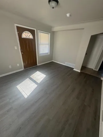 $1,450 | 8442 Auburn Street, Detroit, MI 48228