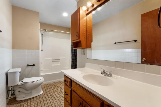 $350,000 | 718 Jackson Street, Anoka, MN 55303