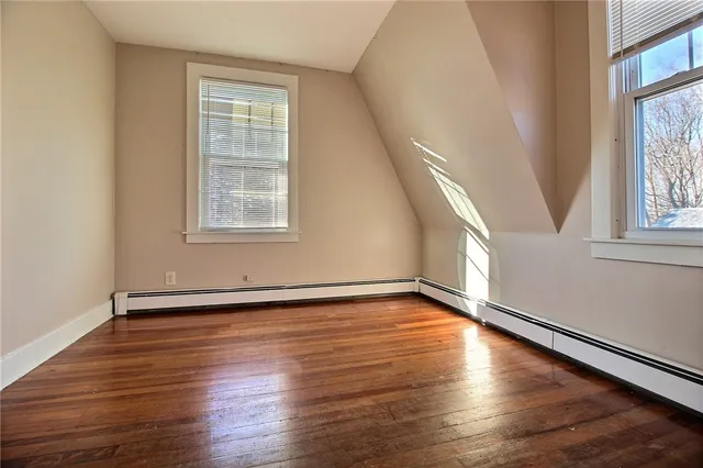 $2,000 | 19 Greenman Avenue, Unit 2, Westerly, RI 02891