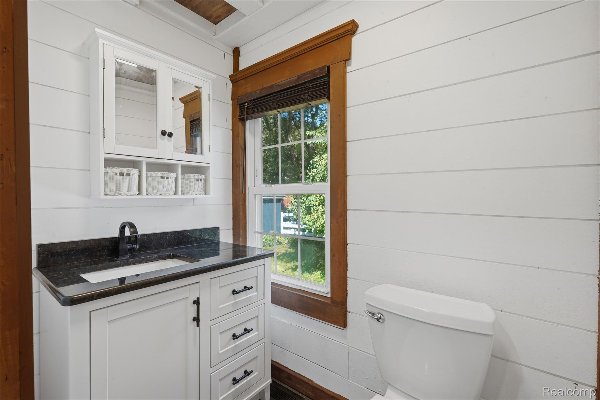 8880 Cedar Lake Road Pinckney, MI 48169 - Photo 26 of 75 26_8880 cedar lake rd-26.jpg
