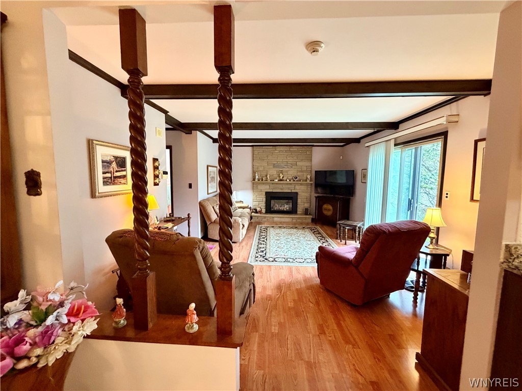 229 Wind Mill Road West Seneca, NY 14224 - Photo 22 of 49 Family room with LVT