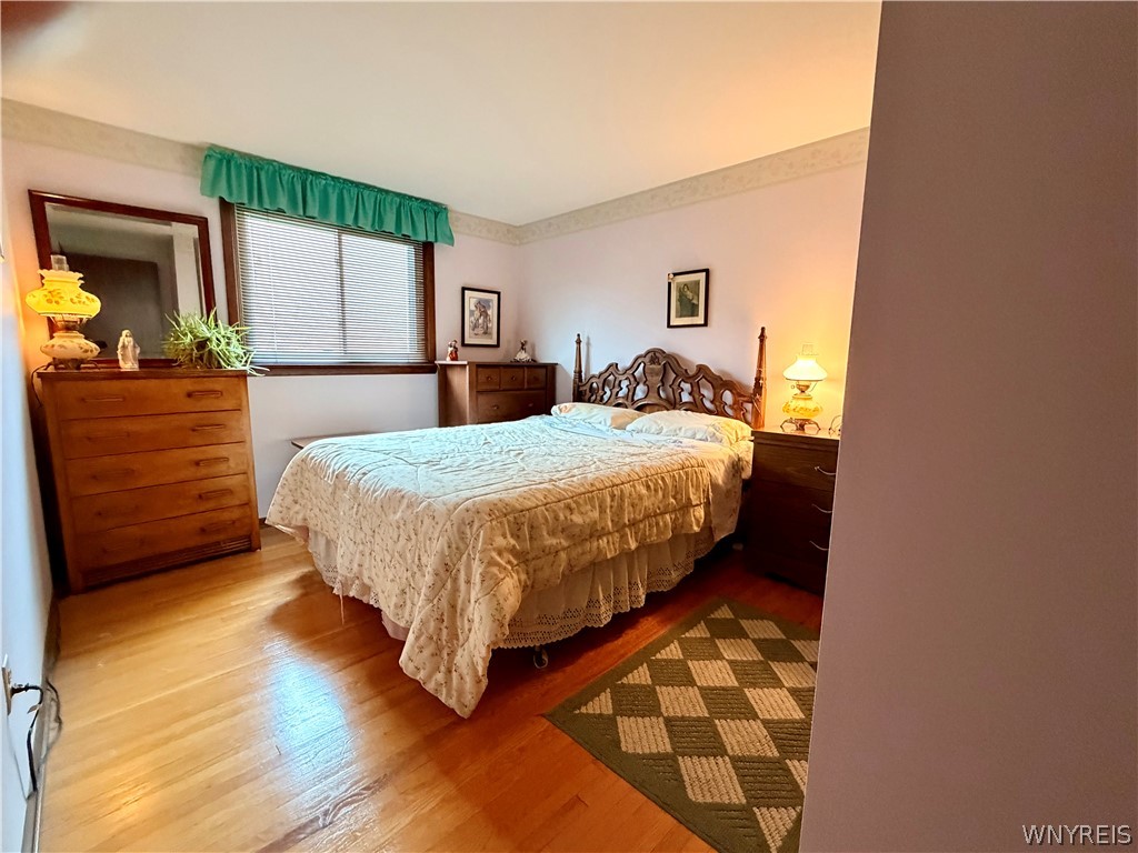 229 Wind Mill Road West Seneca, NY 14224 - Photo 35 of 49 Bedroom