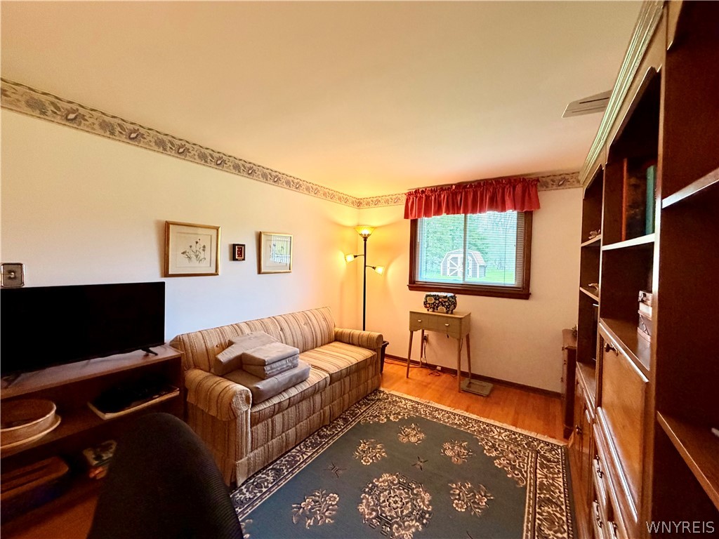 229 Wind Mill Road West Seneca, NY 14224 - Photo 40 of 49 Bedroom