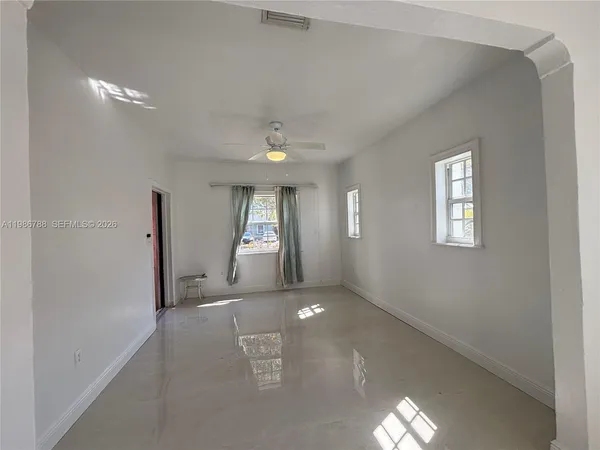 $3,000 | 521 Northwest 48th Street, Miami, FL 33127