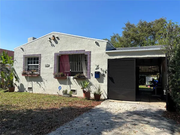 $3,000 | 521 Northwest 48th Street, Miami, FL 33127