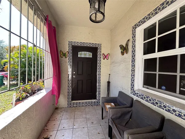 $3,000 | 521 Northwest 48th Street, Miami, FL 33127