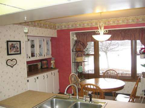 10520 South Dehmel Road Birch Run, MI 48415 - Photo 8 of 23 20345500-7.JPG