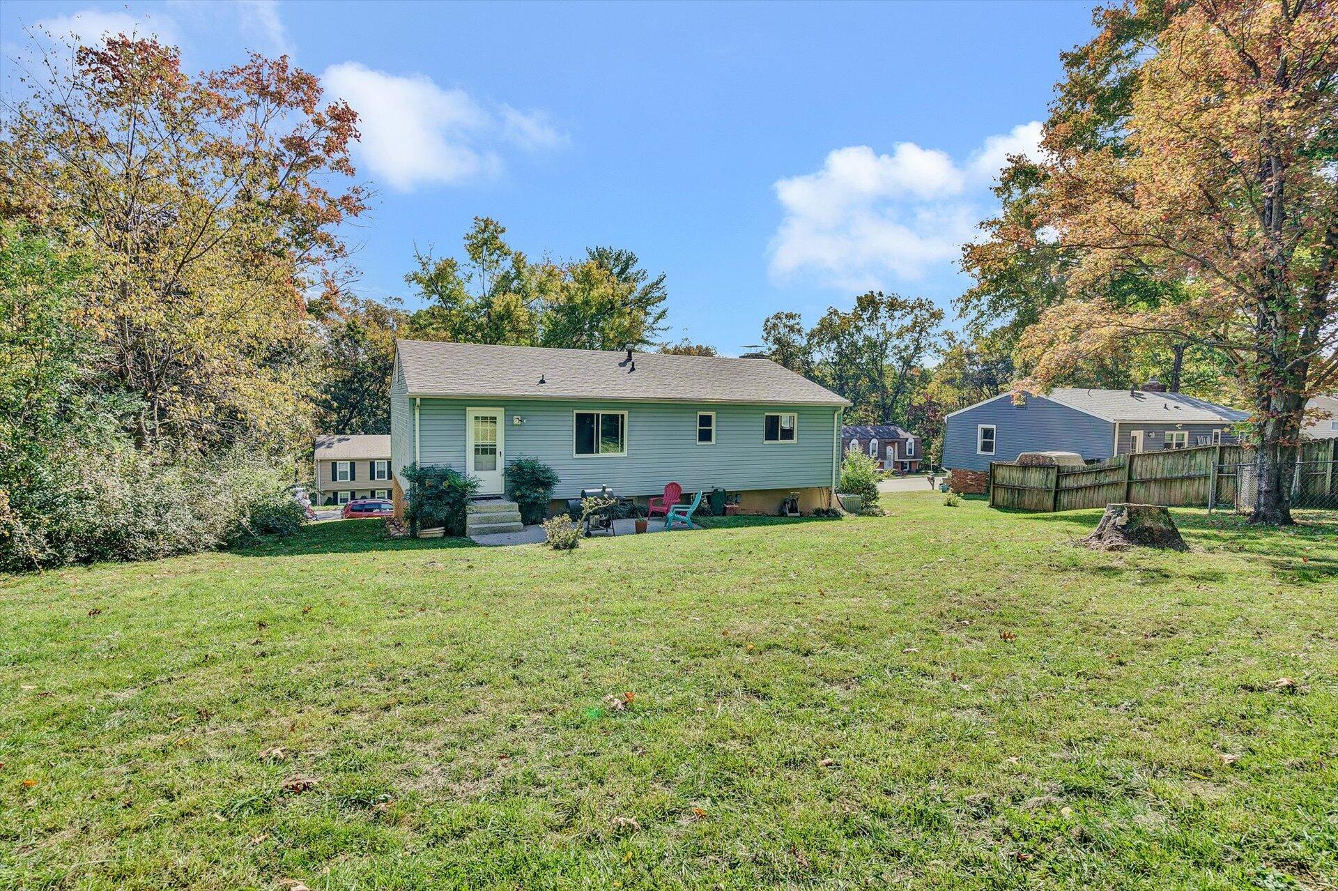 3517 Meadowlark Road Roanoke, VA 24018 - Photo 28 of 28 28_Rear_3517_Meadowlark Rd