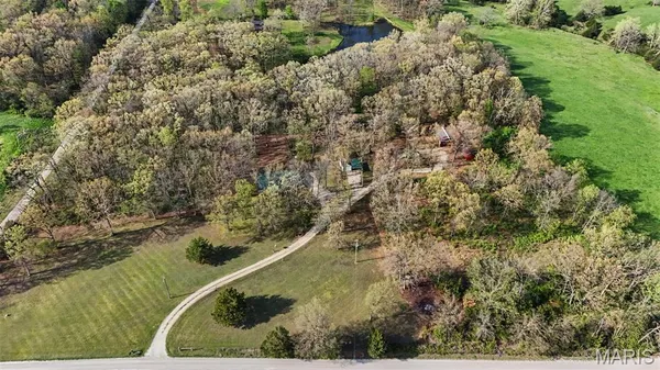 $350,000 | 24249 Township Line Road, Warrenton, MO 63383