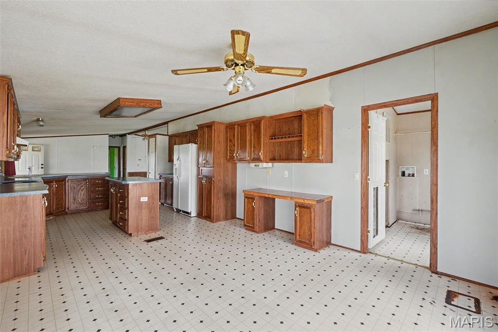 24249 Township Line Road Warrenton, MO 63383 - Photo 13 of 26