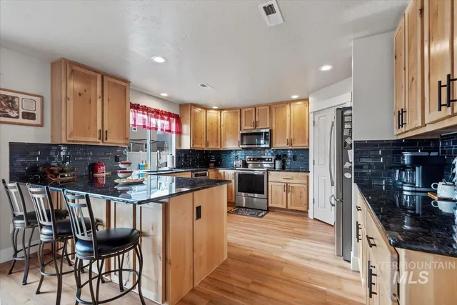 $579,900 | 1028 North Star Bright Lane, Star, ID 83669