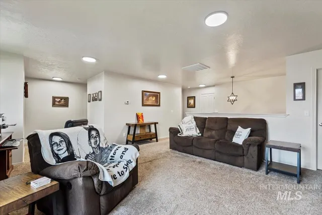 $579,900 | 1028 North Star Bright Lane, Star, ID 83669