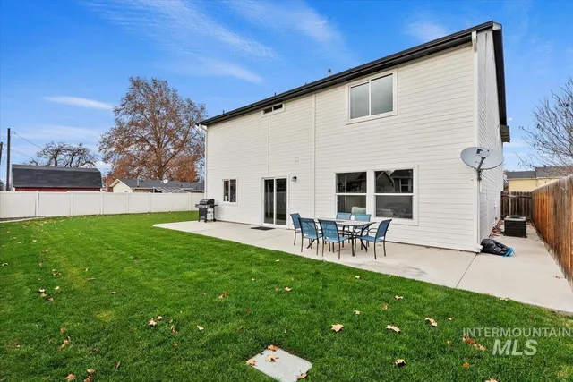 $579,900 | 1028 North Star Bright Lane, Star, ID 83669