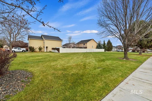 $579,900 | 1028 North Star Bright Lane, Star, ID 83669