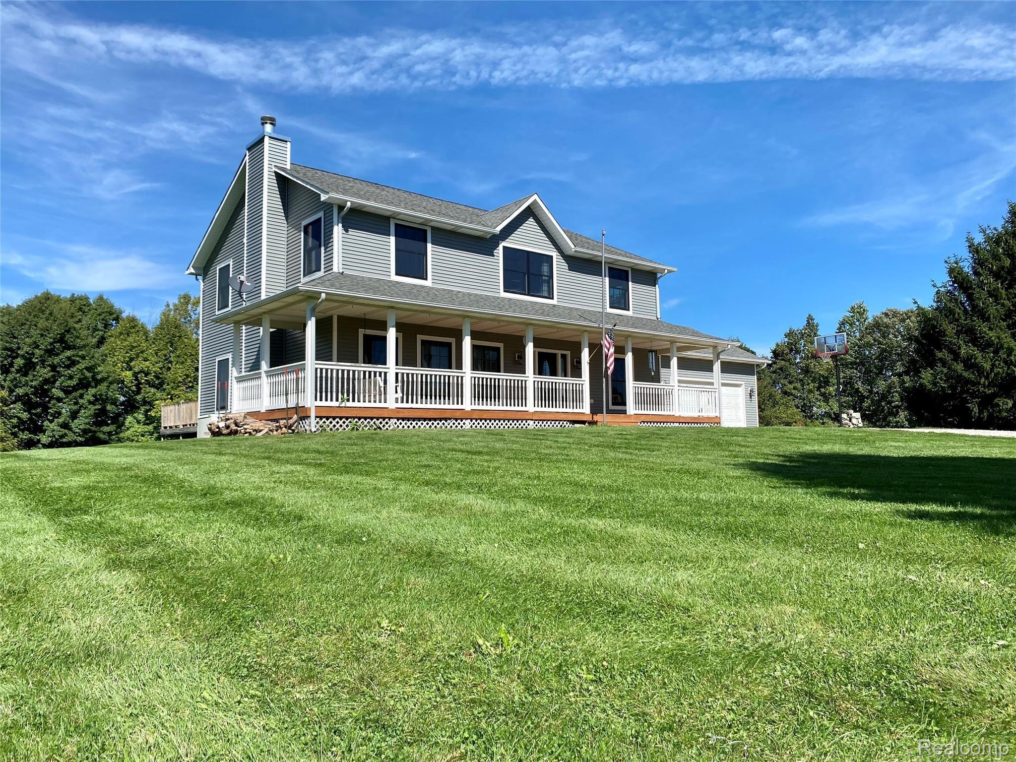 568 South Elba Road Lapeer, MI 48446 - Photo 2 of 43 Front corner
