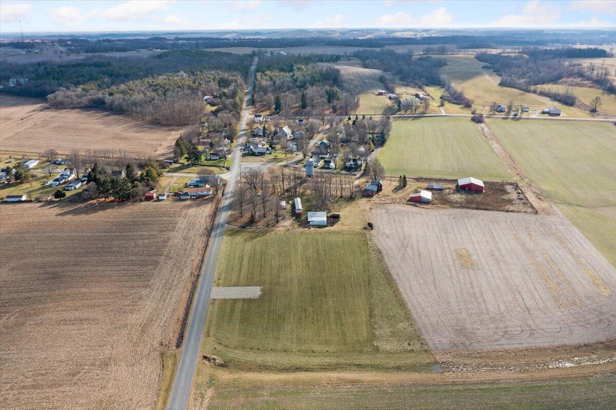 6630 Stevenson Road Cable, OH 43009 - Photo 3 of 11