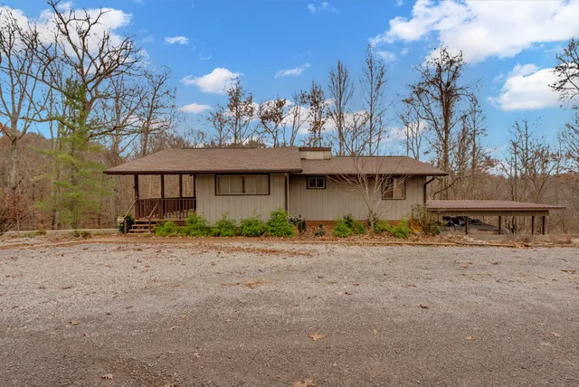 $500,000 | 181 Star Drive, Sparta, TN 38583