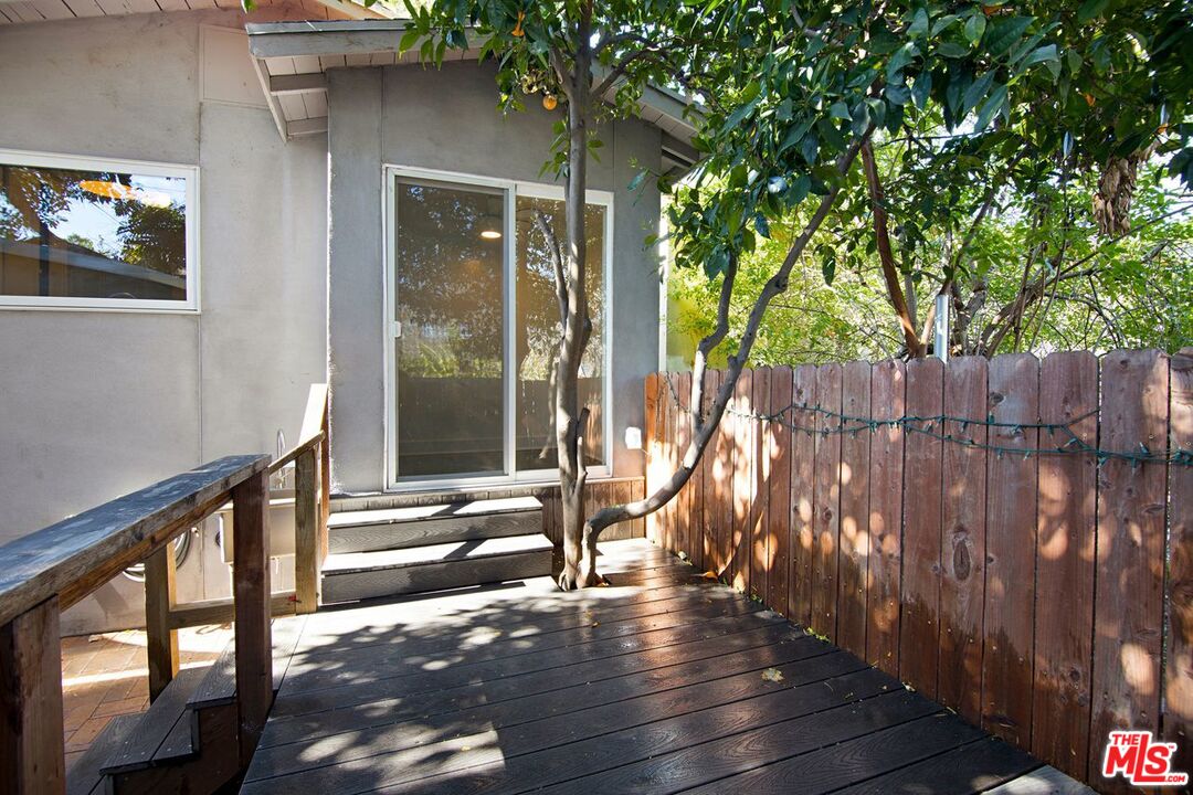 3749 Griffith View Drive Los Angeles, CA 90039 - Photo 30 of 34 a view of outdoor space with seating area