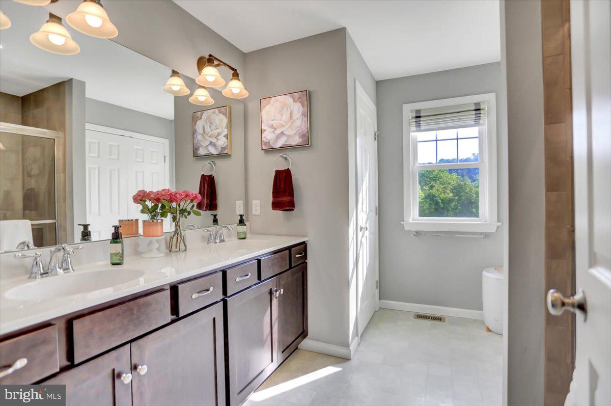 7089 Beaver Spring Road Harrisburg, PA 17111 - Photo 24 of 37 Gallery Image 24