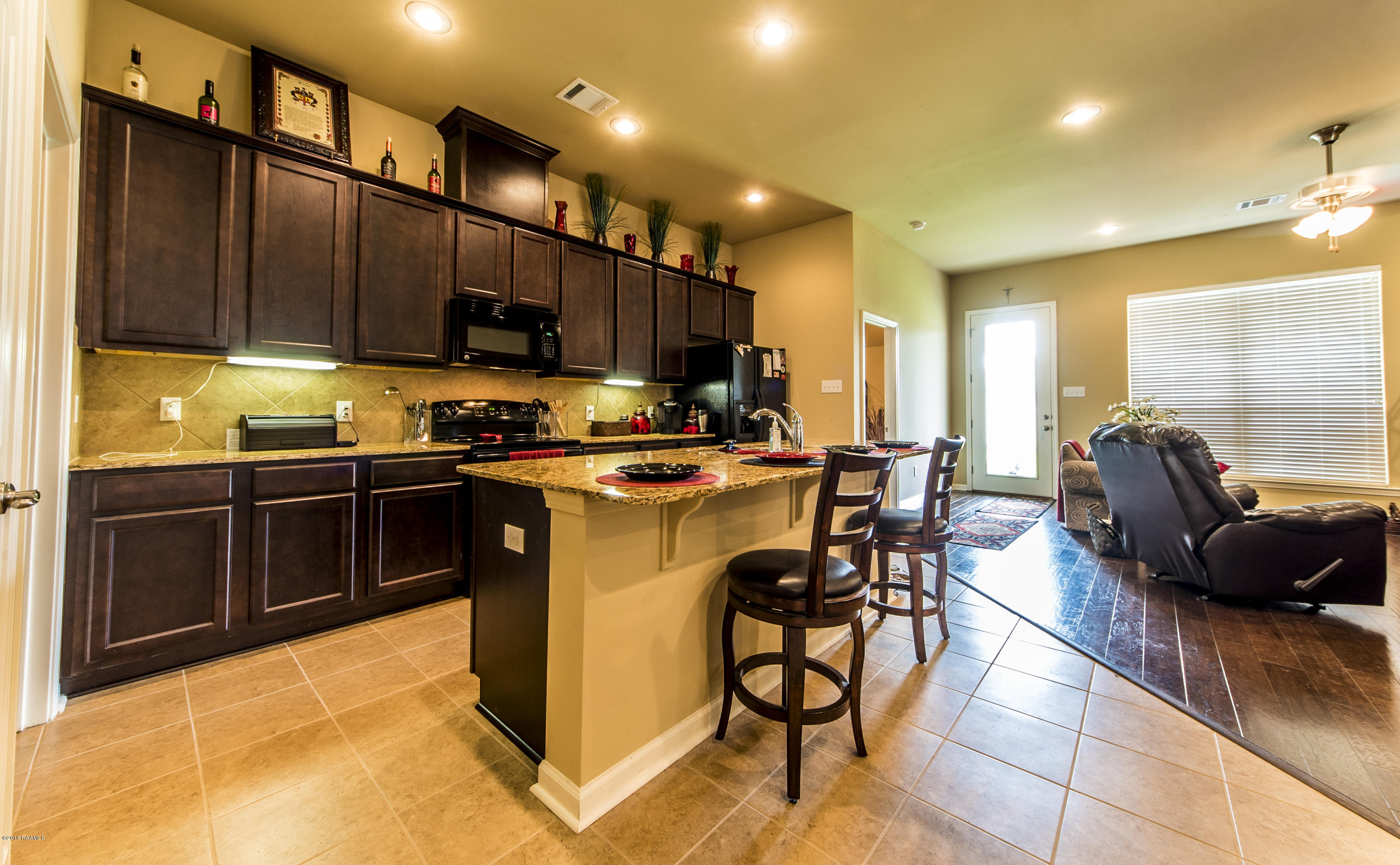 202 Travailleur Road Lafayette, LA 70506 - Photo 15 of 36 Kitchen 6
