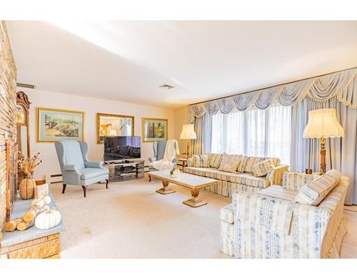 64 Bellevue Road Andover, MA 01810 - Photo 7 of 33