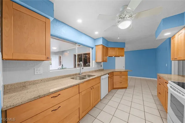 $449,000 | 5146 Glade Court, Cape Coral, FL 33904