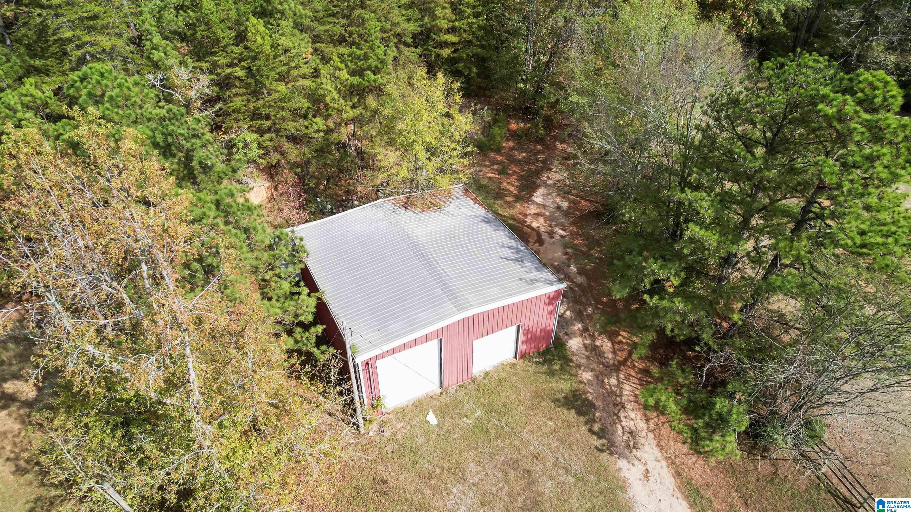 9406 County Road 51 Jemison, AL 35085 - Photo 13 of 58