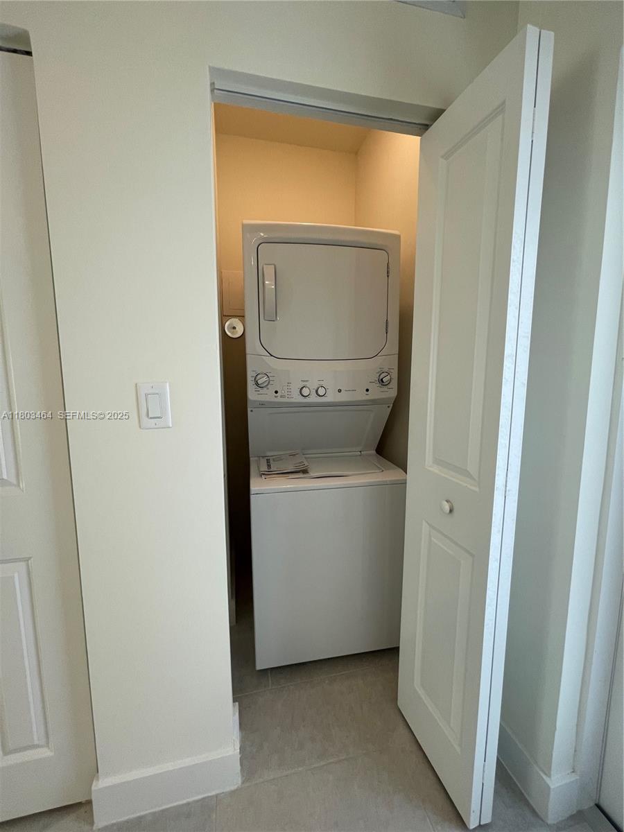 8167 Northwest 41st Street, Unit E409 Doral, FL 33166 - Photo 24 of 24