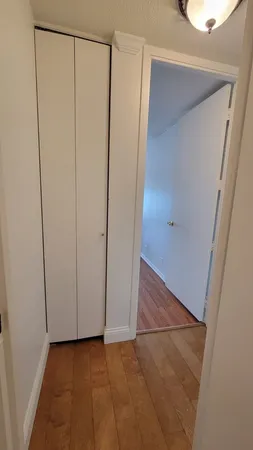 $2,200 | 1340 North Dearborn Street, Unit 7D, Chicago, IL 60610