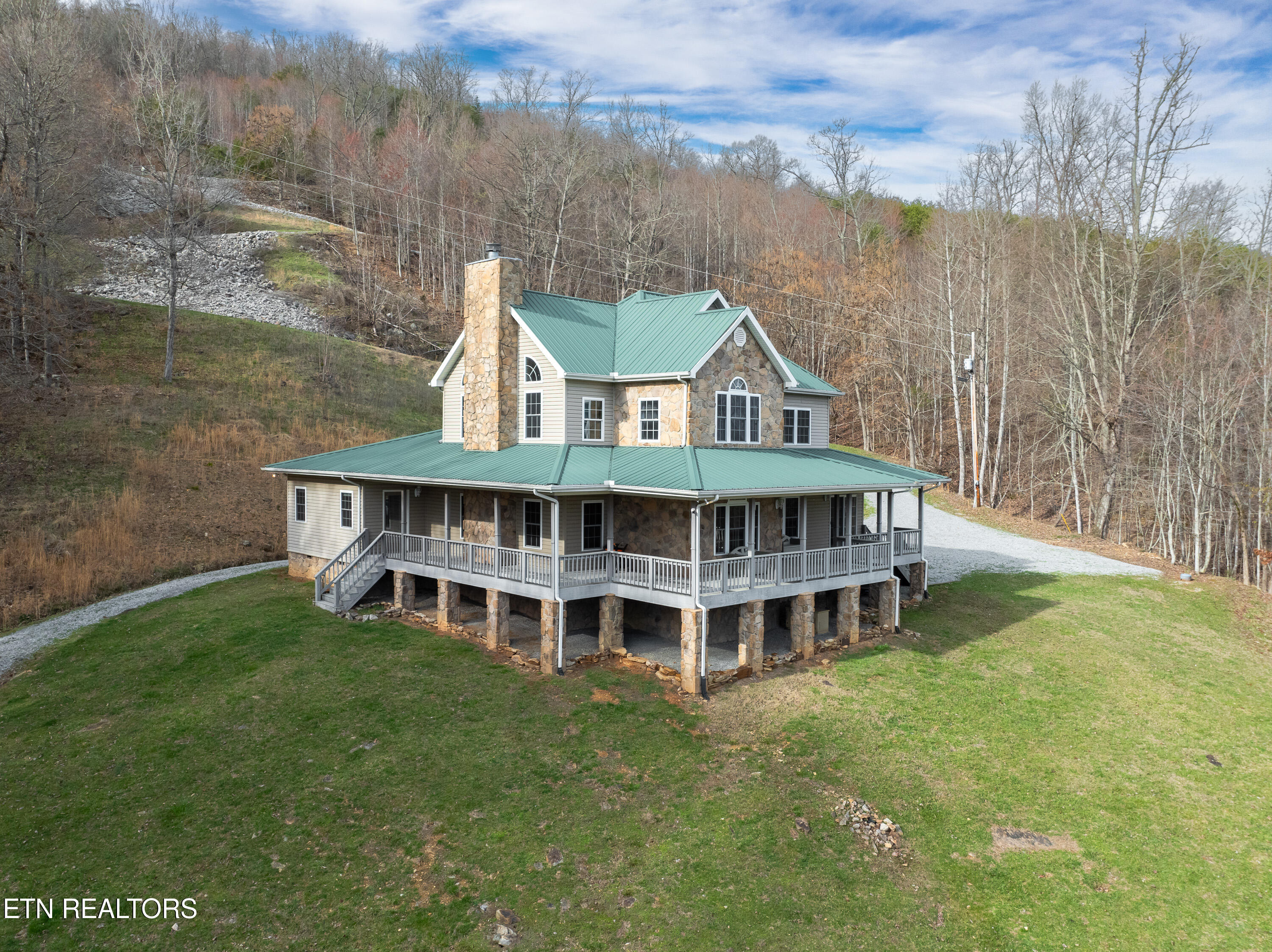 2223 Chimney Rock Road New Tazewell, TN 37825 - Photo 3 of 44 2223 Chimney Rock-3