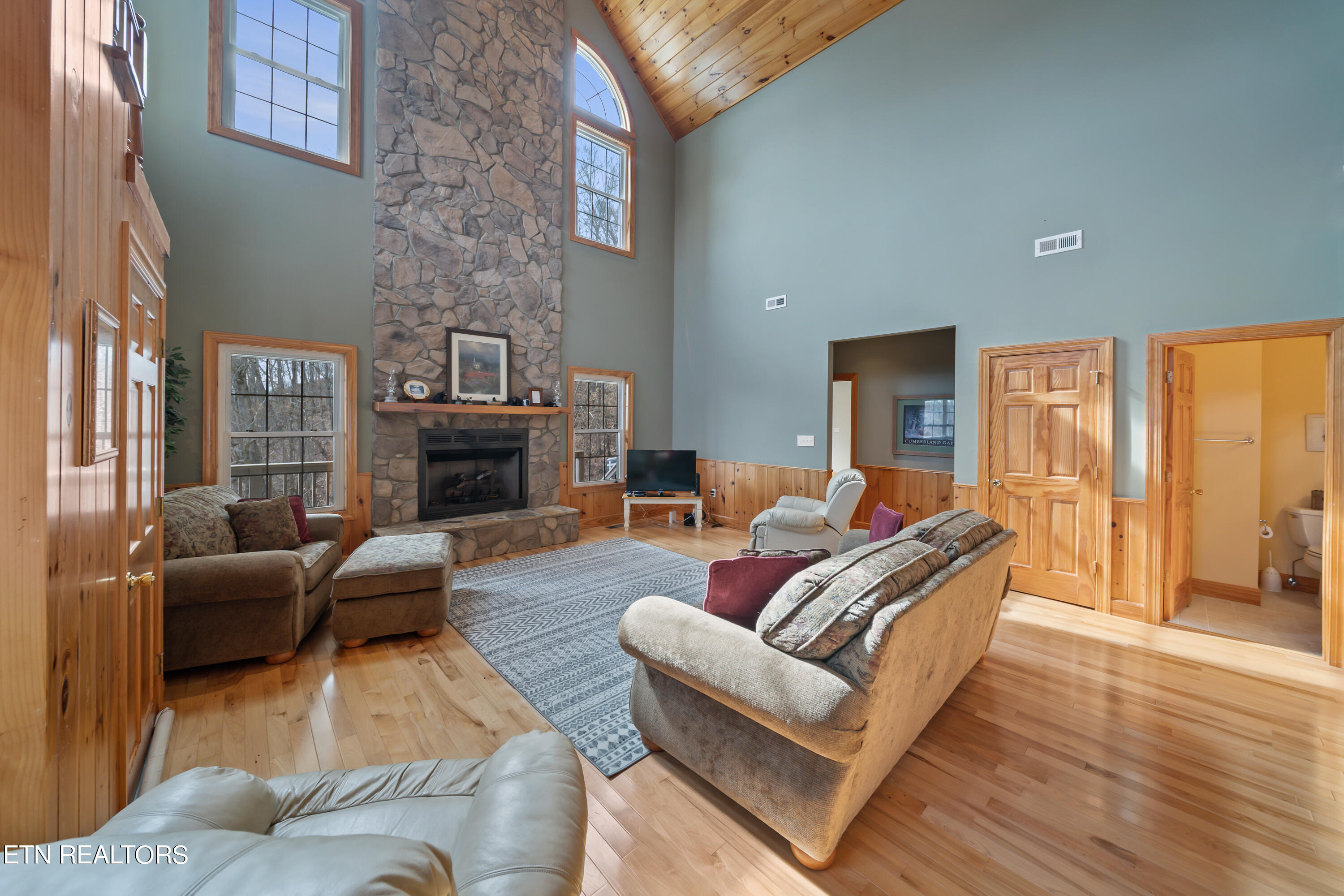 2223 Chimney Rock Road New Tazewell, TN 37825 - Photo 5 of 44 2223 Chimney Rock-5
