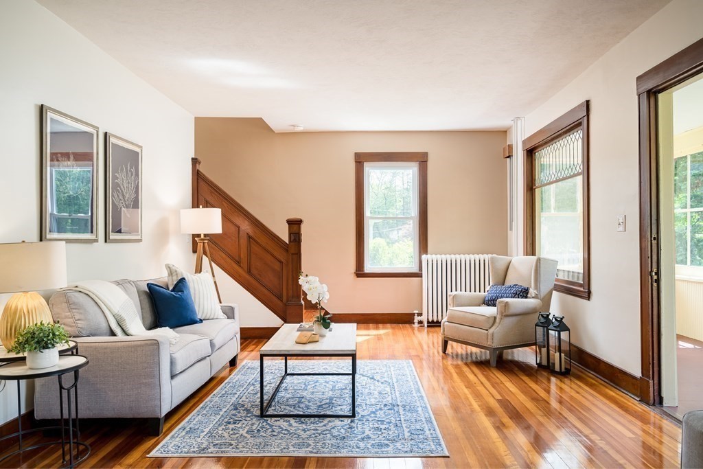 16 Henderson Street Needham, MA 02492 - Photo 4 of 30