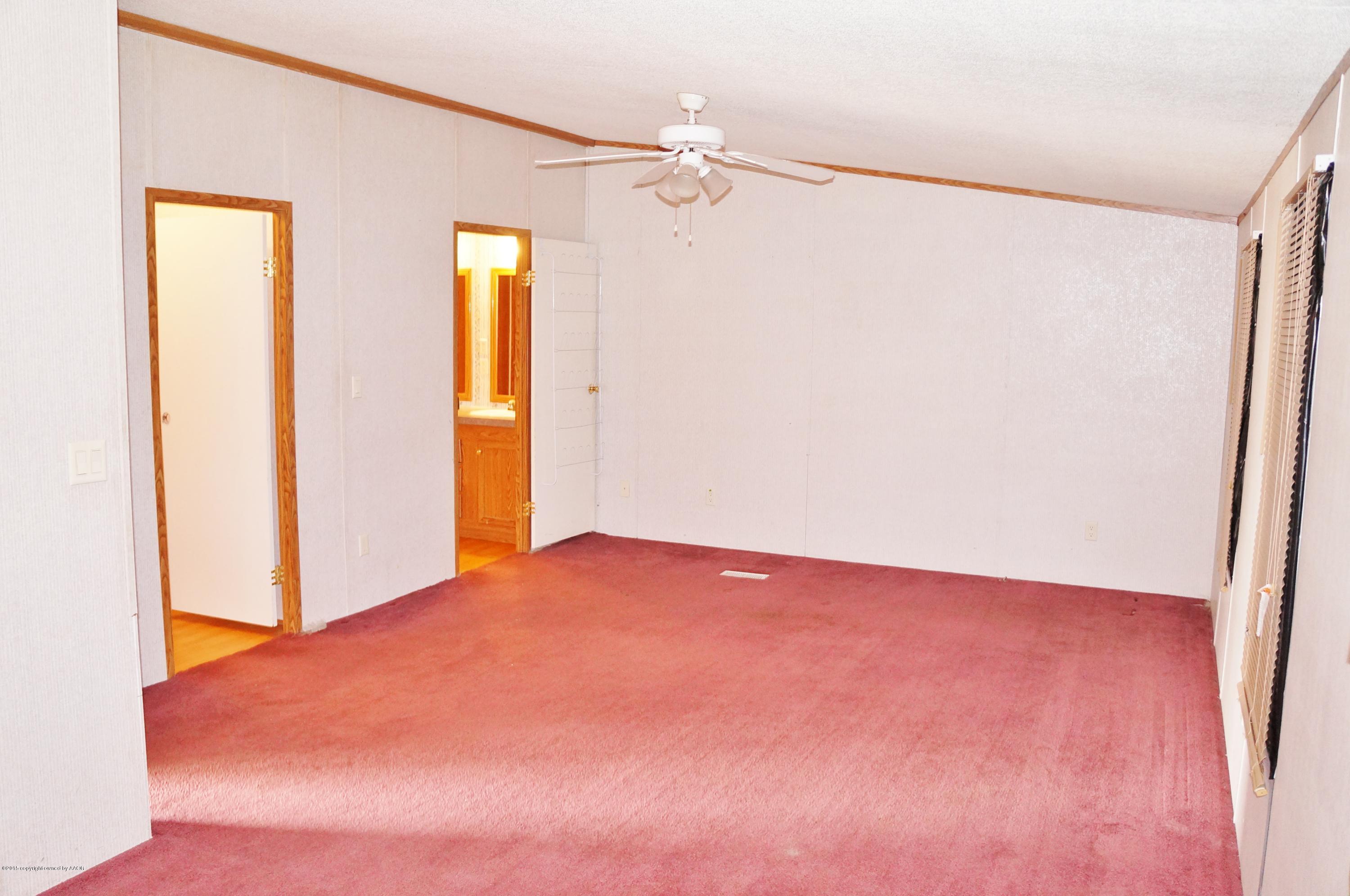 6202 Susie Road Amarillo, TX 79118 - Photo 15 of 19 DSC06522.JPG