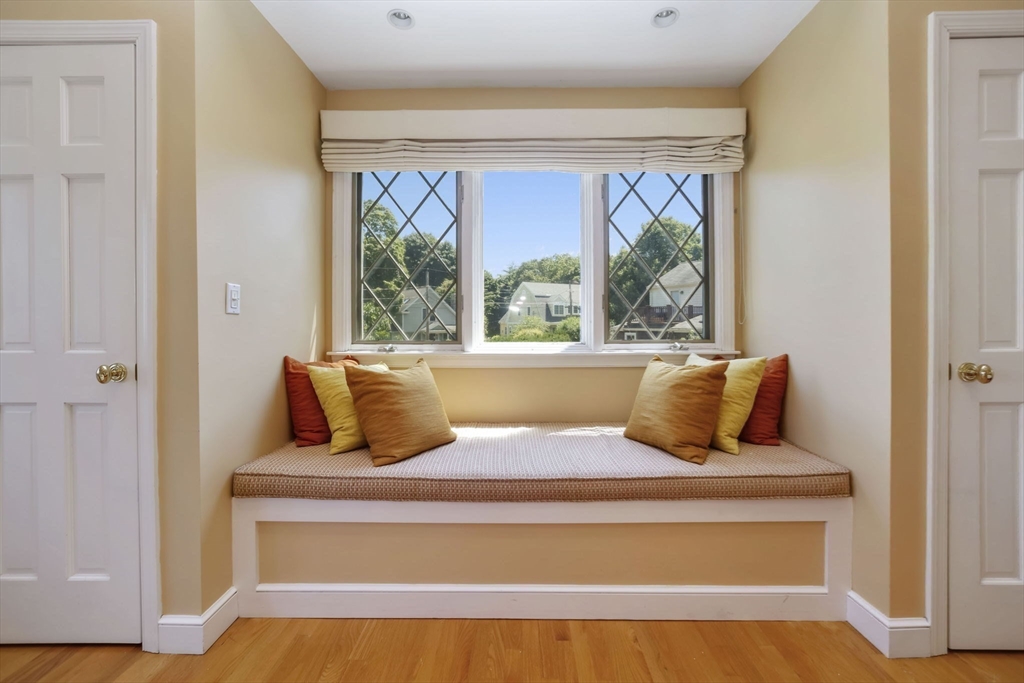 7 Ardley Road Winchester, MA 01890 - Photo 11 of 26 Gallery Image 11